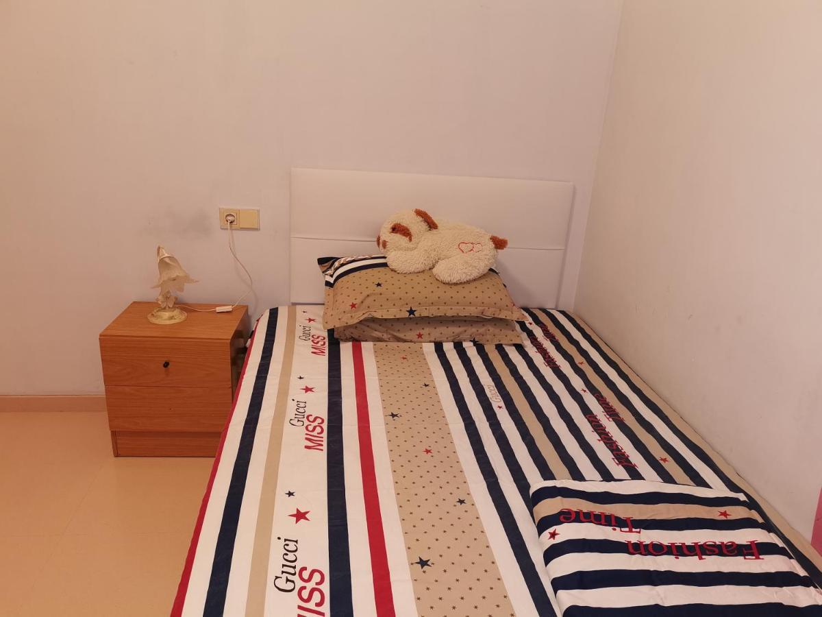 Gran piso Villa Alicante Bagian luar foto